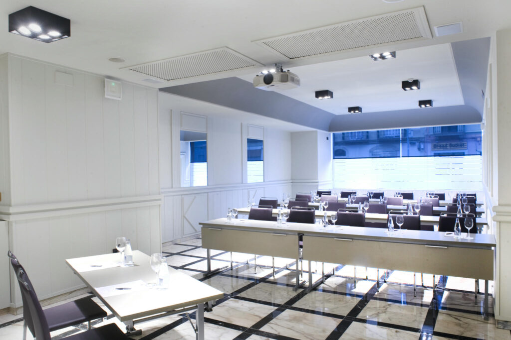 Sala de reuniones moderna